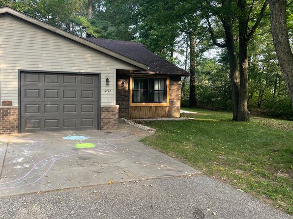 2403 Deepwood Ct, Plover, WI 54467 – 3-bedroom rental in Plover