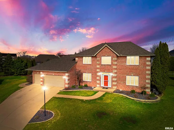 7023 N Clayton Ct, Peoria, IL 61615