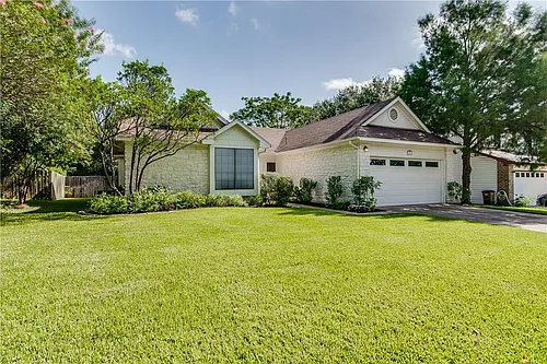 7414 Whistlestop Dr Photo 1