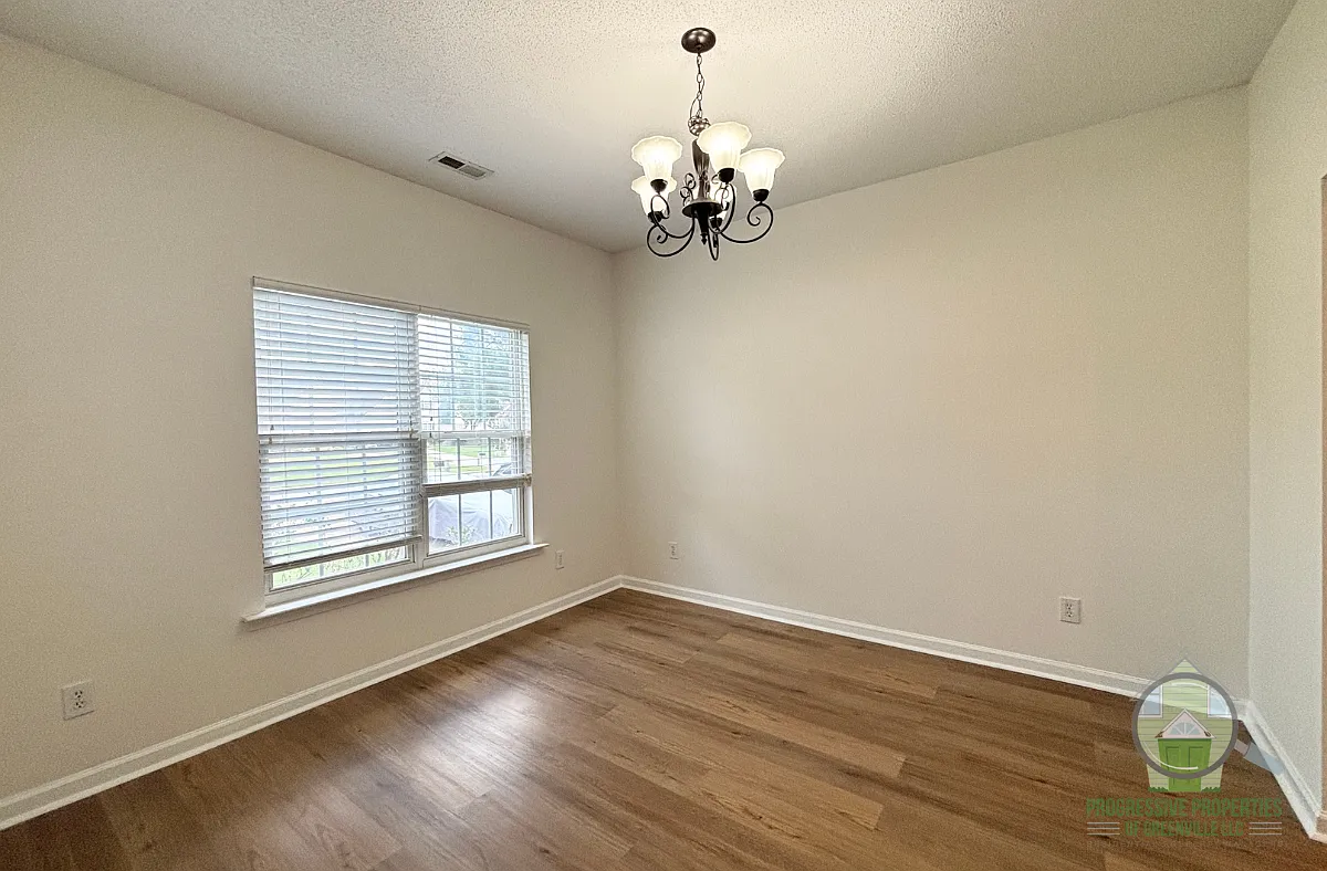 106 Thurber Way - 1 — Photo 3