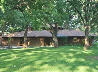 1326 Riverside Ave N, Sartell, MN 56377