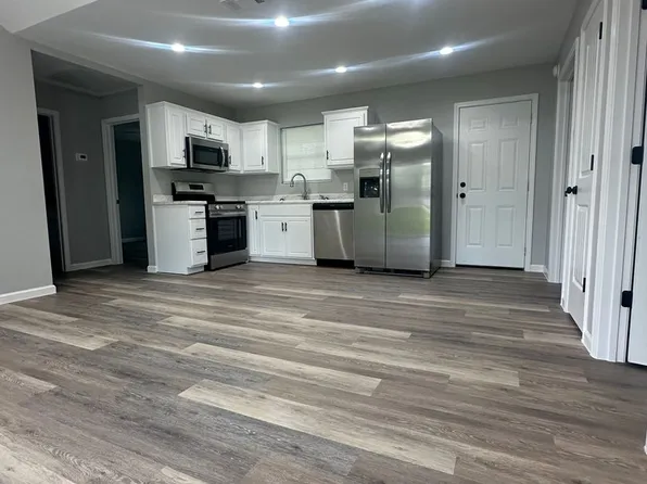 208 McBride St, Mount Vernon, GA 30445