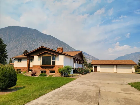 230 12th Ave, Keremeos, BC V0X 1N3
