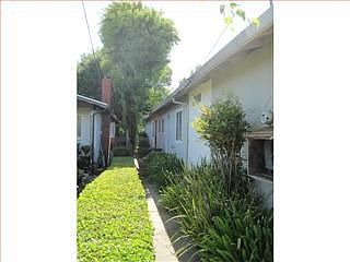 4th image of 16275 Church St