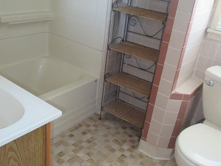 78 Hazael St #1 — Photo 11