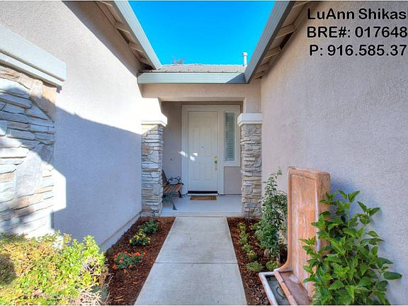 2nd image of 9462 Century Oaks Ln