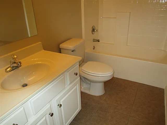 113 Village Dr — Photo 12