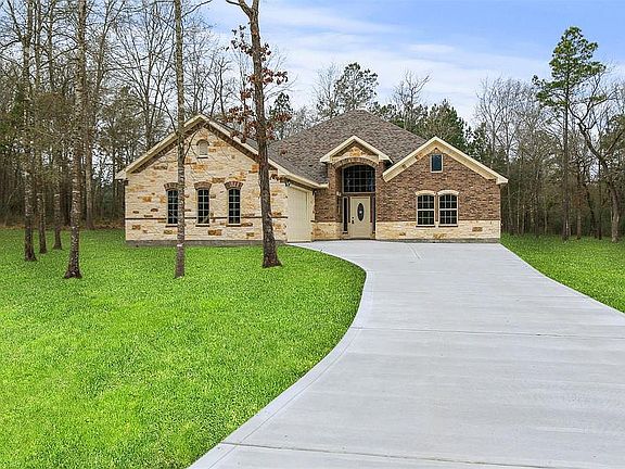 2nd image of 35 Noah Dr