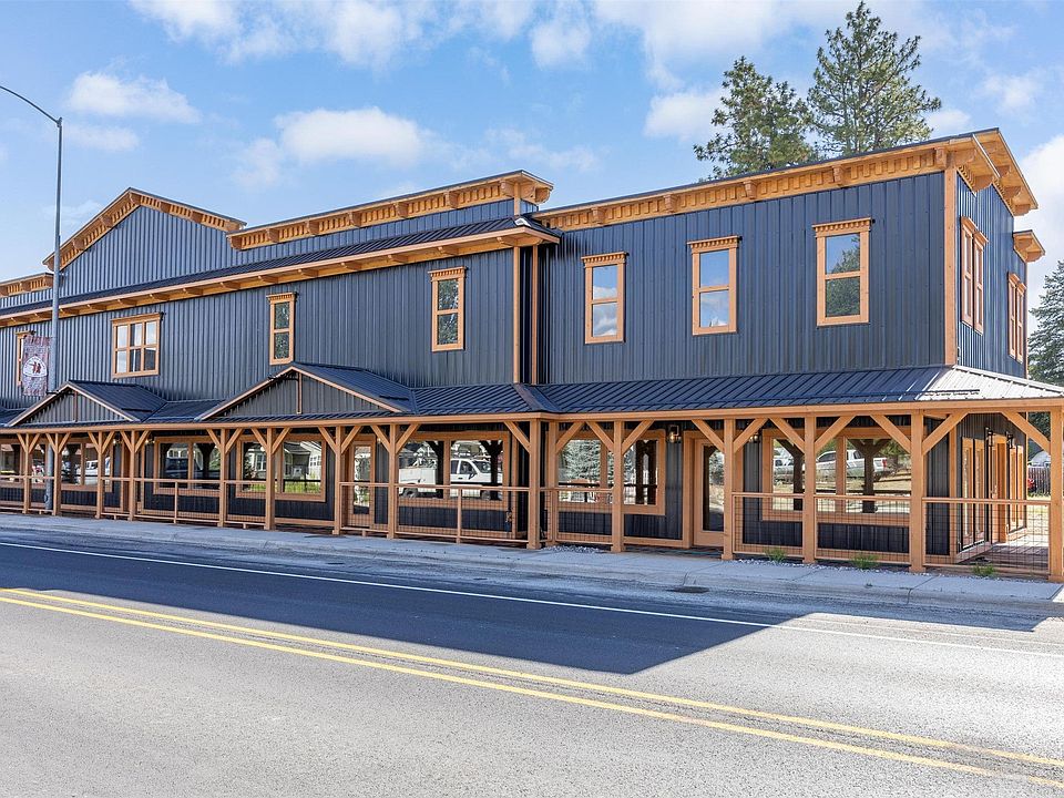 1st image of 208 S Main St