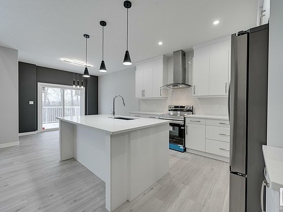 5th image of 1565 Esaiw Pl NW