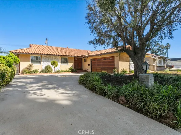 16542 Higgins Cir, Huntington Beach, CA 92647
