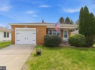 7 Pavilion St, Toms River, NJ