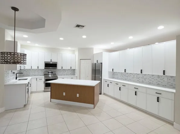 2956 Shaughnessy Drive, Wellington, FL 33414