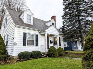 135 Johnson St, Gowanda, NY 14070