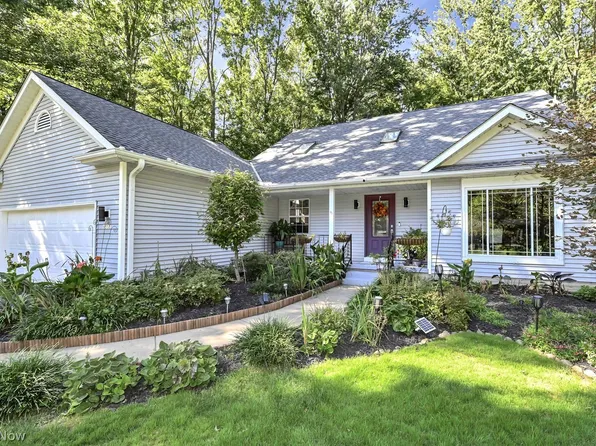 6516 Hersey Cir, North Ridgeville, OH 44039