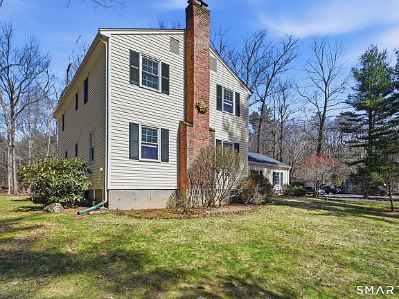 3rd image of 96 Green Tree Lane