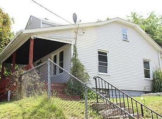 1605 Poplar St, Mc Kees Rocks, PA 15136