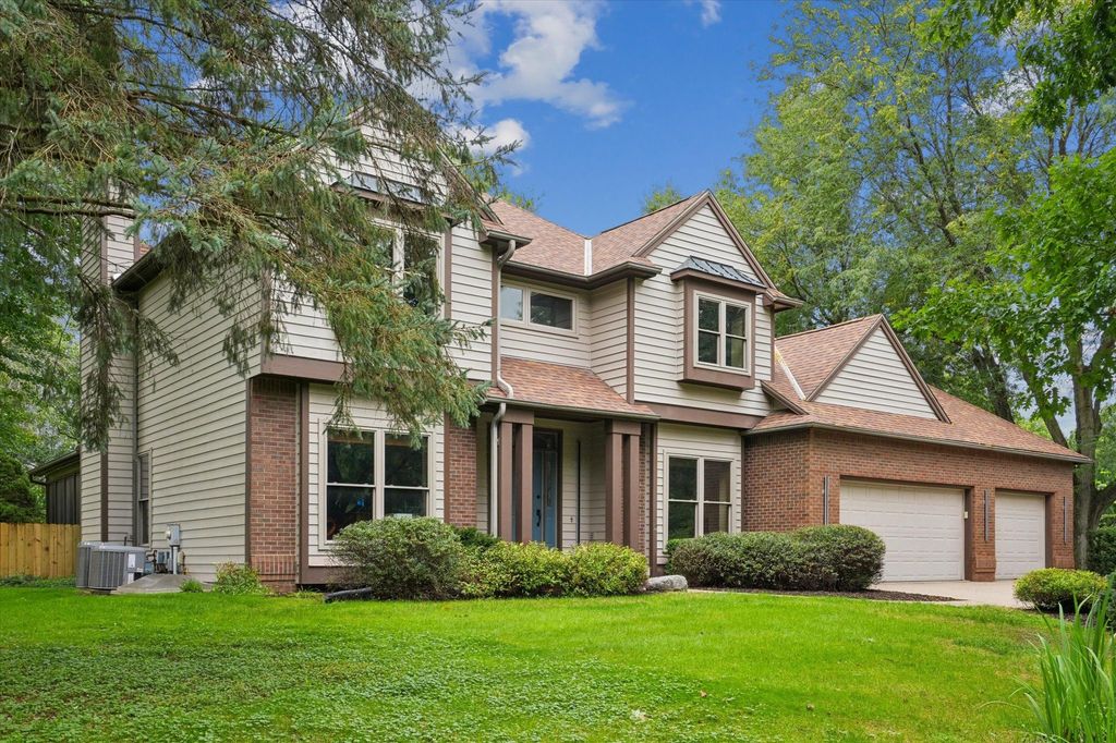 39 N High Circle Dr NE - Property Image