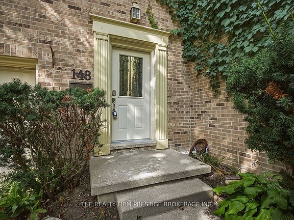 4th image of 900 Pond View Rd #148