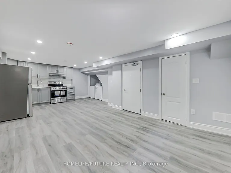 60 Edenmills Dr #BASEMENT — Photo 2