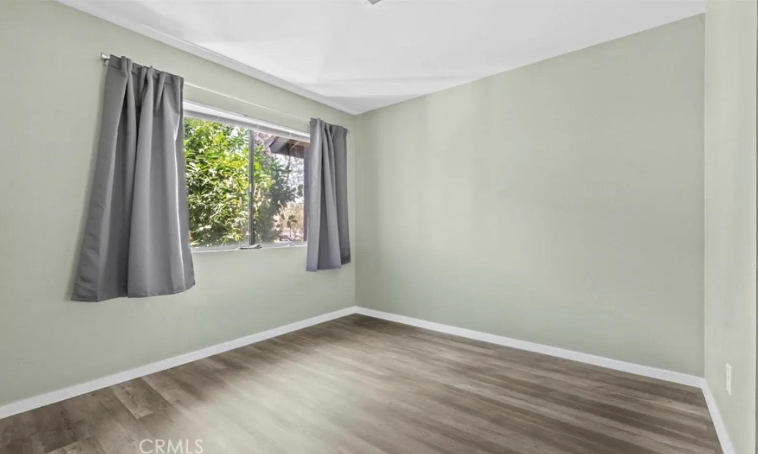 2 bed, 1.5 bath, 1500 sqft, $1,200 — Photo 3