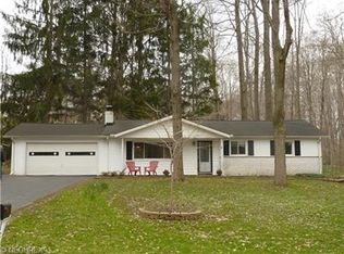 13084 Heath Rd, Chesterland, OH 44026