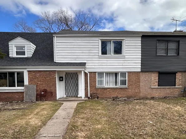 9511 S Merrion Ave, Chicago, IL 60617