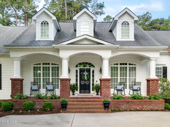 151 Pilot House Drive, Wallace, NC 28466