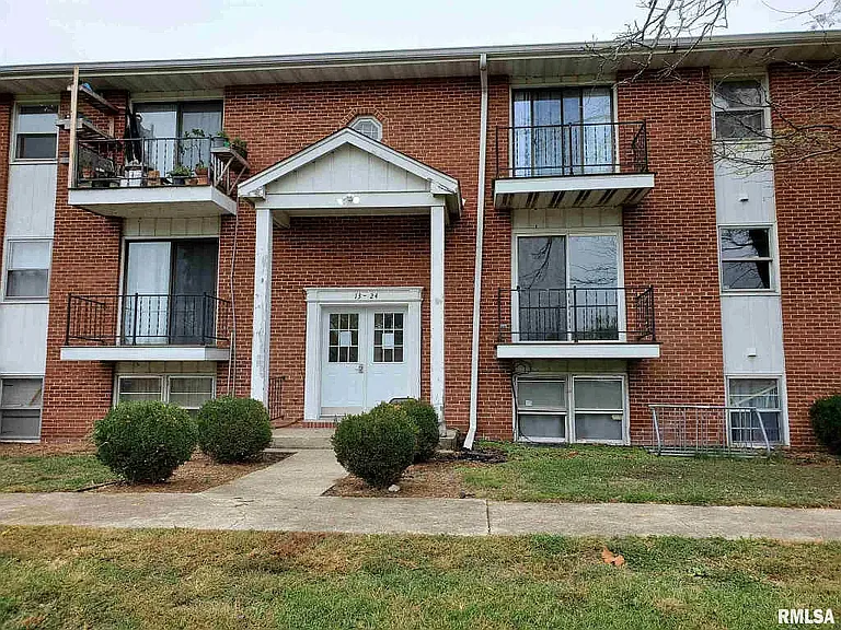 243 S Durkin Dr #16 — Photo 1