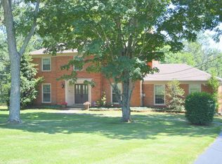 6708 Shelburn Dr, Crestwood, KY 40014