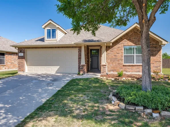 2877 Cascade Cove Dr, Little Elm, TX 75068