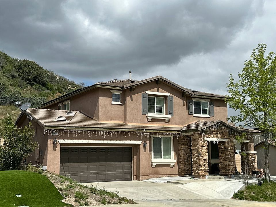 1st image of 29205 Gateway Dr