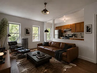 67A Lewis Avenue, #2