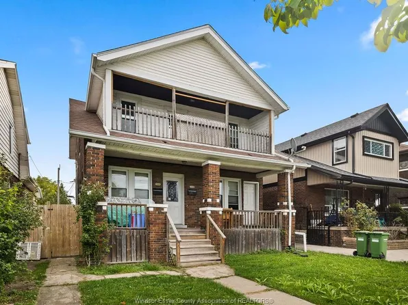 1044 Parent Ave, Windsor, ON N9A 2E5