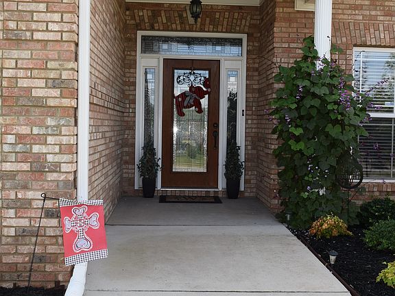 2nd image of 250 Wes Ashley Dr