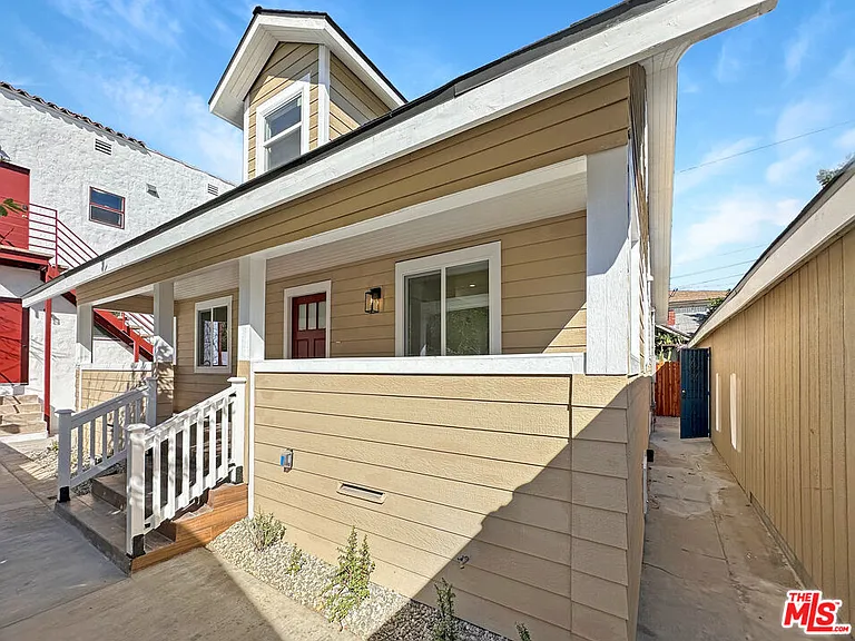 5930 Willoughby Ave — Photo 24