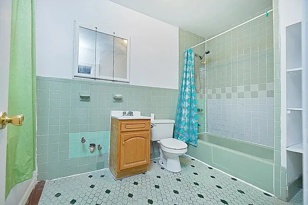 Rented by Brickview NYC Realty NYV LLC | media 6