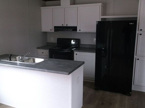 2nd image of 304 Dove Rd #25