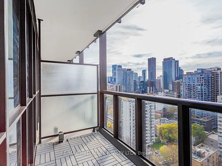 101 Charles St E #1706 — Photo 22