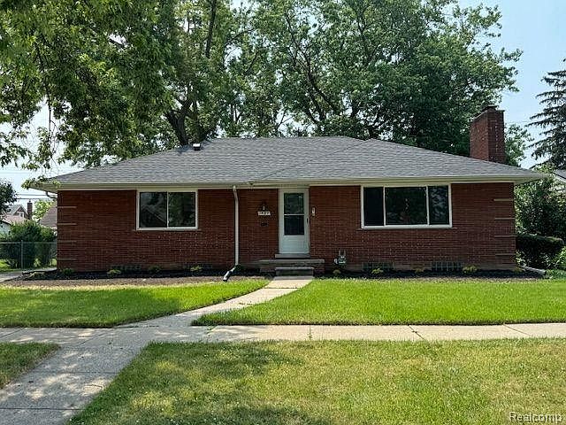 1st image of 1427 Riverbank St