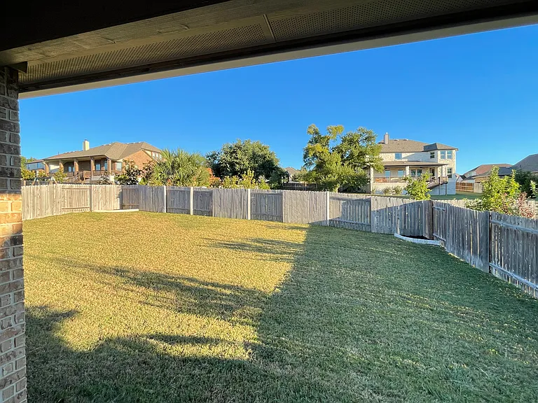 3105 Maurine Dr — Photo 35
