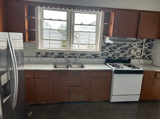 390 State St APT 2B, Perth Amboy, NJ 08861