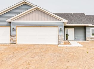 8594 Dolphin Rd, Princeton, MN 55371