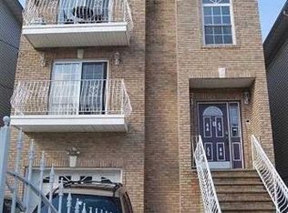 21 Chester Ave, Newark, NJ 07104