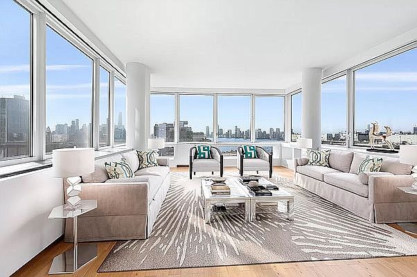 1st image of 450 W 17th St APT 2107