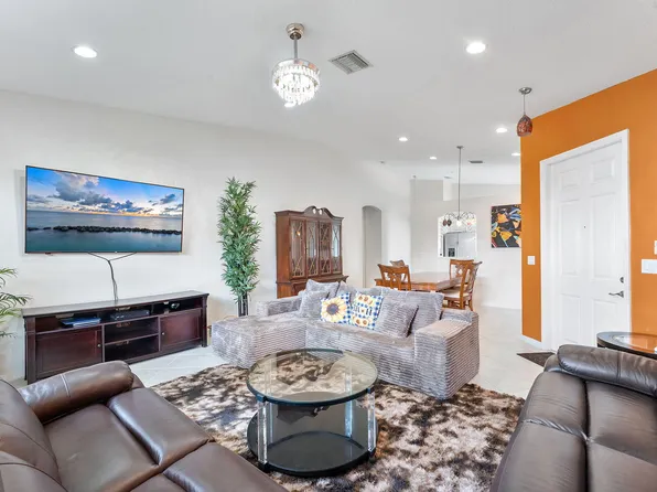 8541 Water Cay, West Palm Beach, FL 33411