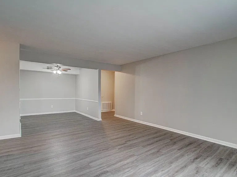 The Lenox Apartment Homes — Photo 57
