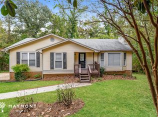5207 Broken Bow Ln, Birmingham, AL 35242