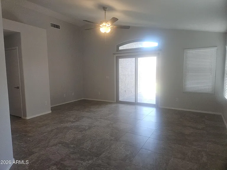 846 W Page Ave — Photo 6
