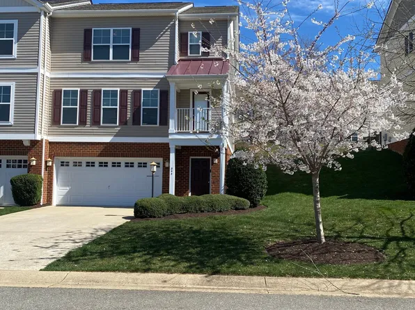 544 Abbey Village Cir, Midlothian, VA 23114